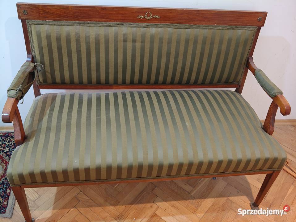 Ławeczka w stylu empire