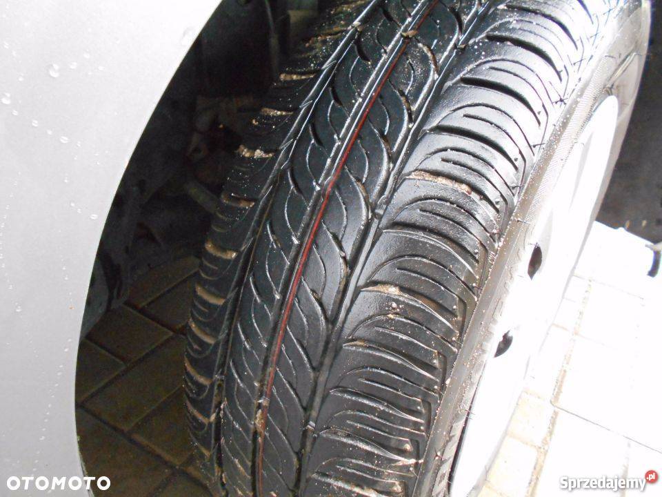 Peugeot 307 16 Klimatronik 6xAirBag drewno welurowa tapicerka Iwkowa