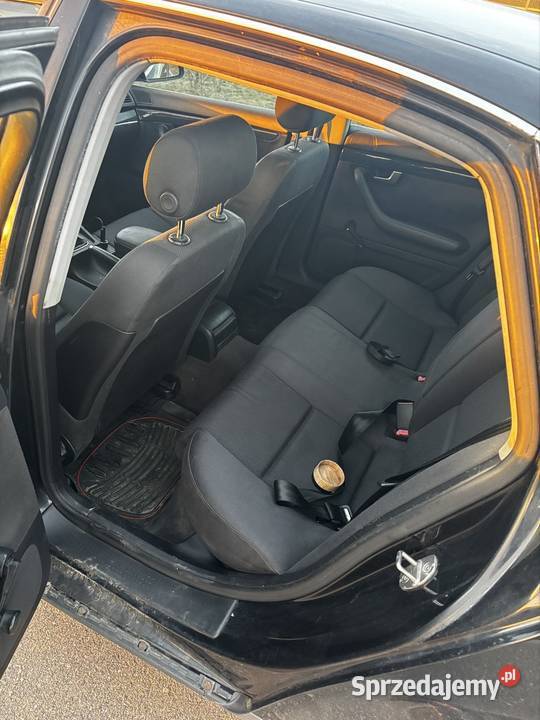 Audi A4 B6 20 GAZ wspomaganie kierownicy sprzedam