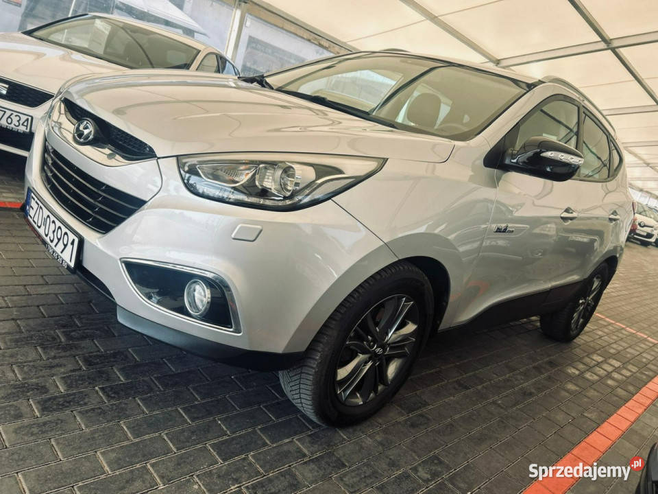 Hyundai ix35 16 Benzyna 135 6 Biegów tempomat łódzkie