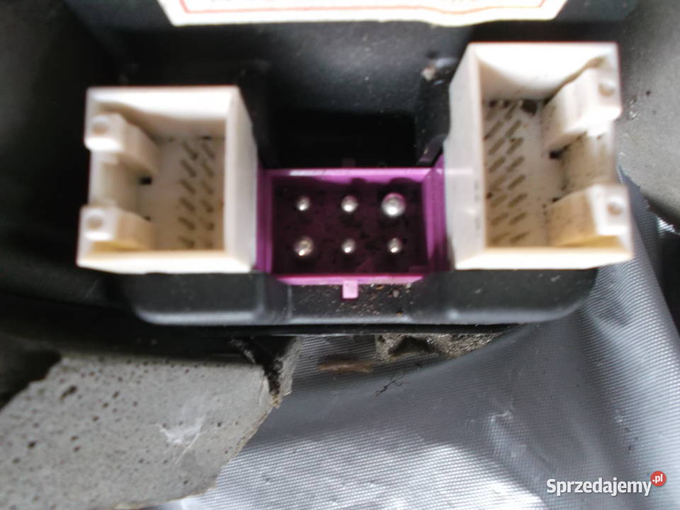 AUDI A4 B5 POMPA CENTRALNEGO ZAMKA DO 862 227B osobowe Świerzawa sprzedam