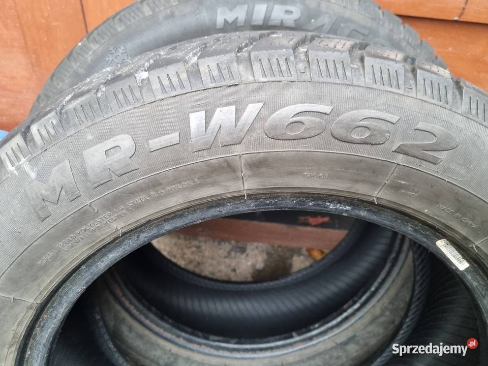 2 zimowe opony MIRAGE MR W 662 20560R16 sprzedam