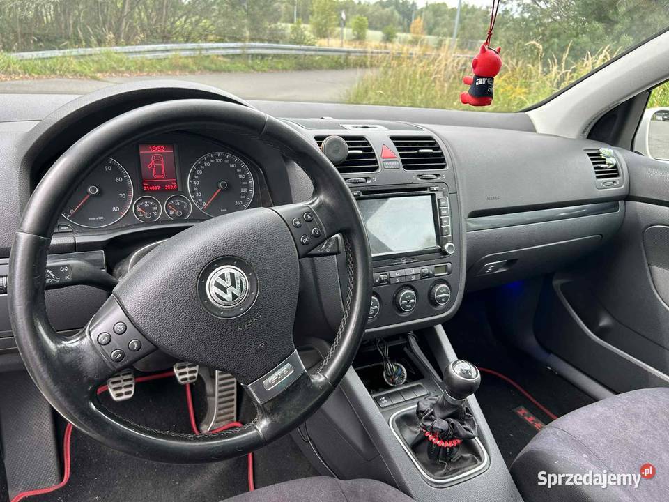 Samochód Golf V GTI produkcji 2008 Kuźnia Nieborowska