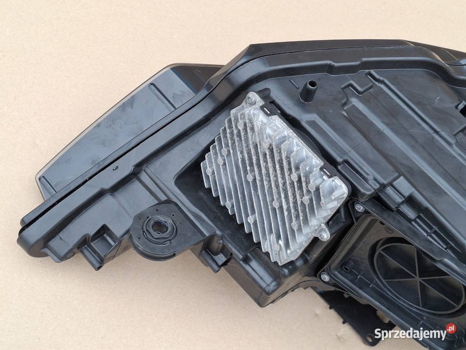 AUDI A6 C8 REFLEKTOR LEWY FULL LED LAMPA LEWA Bieleń sprzedam