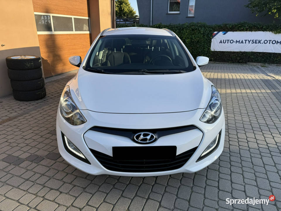 Hyundai i30 Rej012013 14 100 Klimatyzacja II benzyna śląskie Orzech