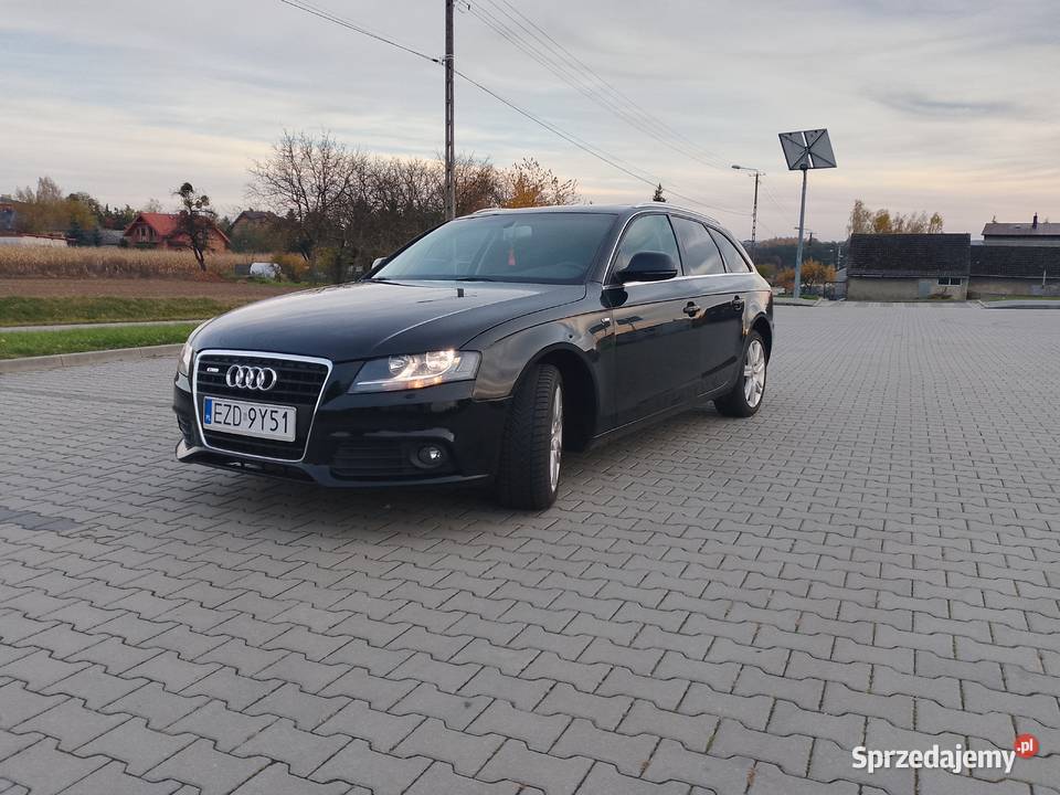 Audi a4 B8 20 143 2010 przebieg 174 Wieluń