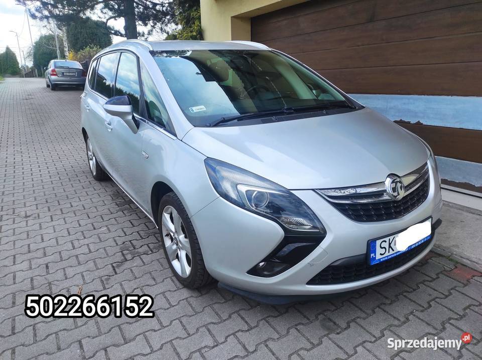 OPEL ZAFIRA C LPG srebrny