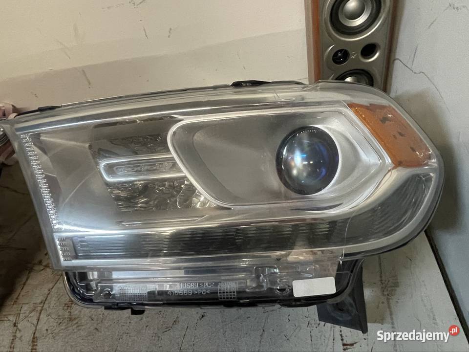 Zderzak przedni Grill Atrapa kratka Lampy DRL sprzedam