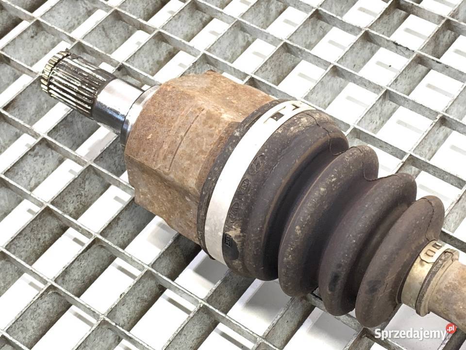 PÓŁOŚ PRAWY PRZÓD KIA CEED 14 100 1218 PRZEGUB