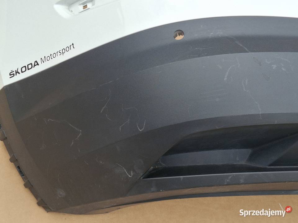 SKODA KODIAQ ZDERZAK TYŁ TYLNY DOKŁADKA PDC Bieleń