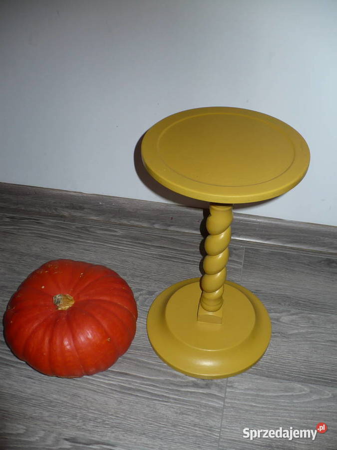 Kwietnik postument Lubin