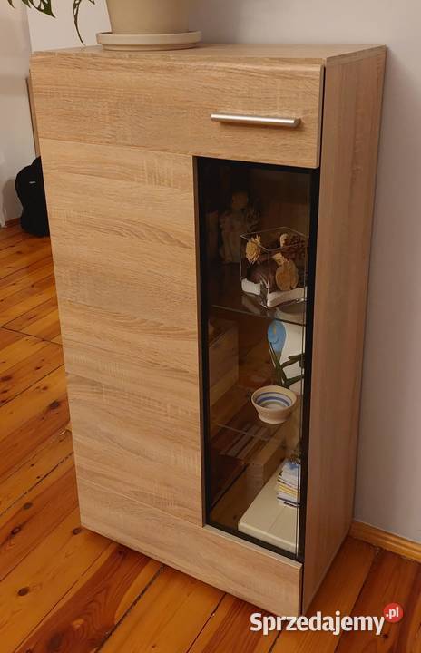 Witryna stojąca Kredensy i witryny Kredensy i witryny Nowa Ruda