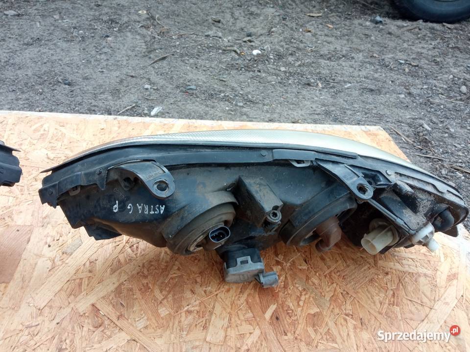 Lampy przednie opel astra G hachback sedan HB Posługowo sprzedam