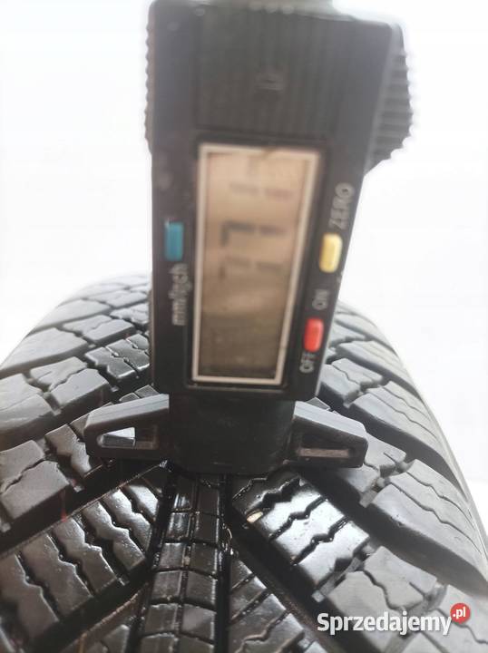 OPONA CAŁOROCZNA KUMHO SOLUS HA31 15560R15 0922