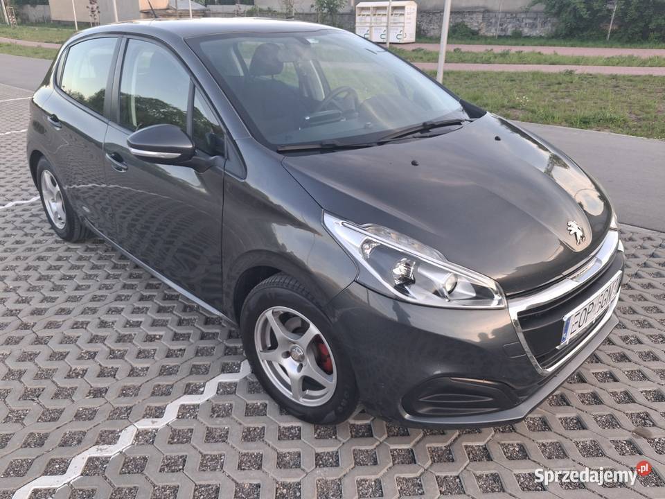 PEUGEOT 208 2015r 12 benzyna łódzkie Opoczno sprzedam