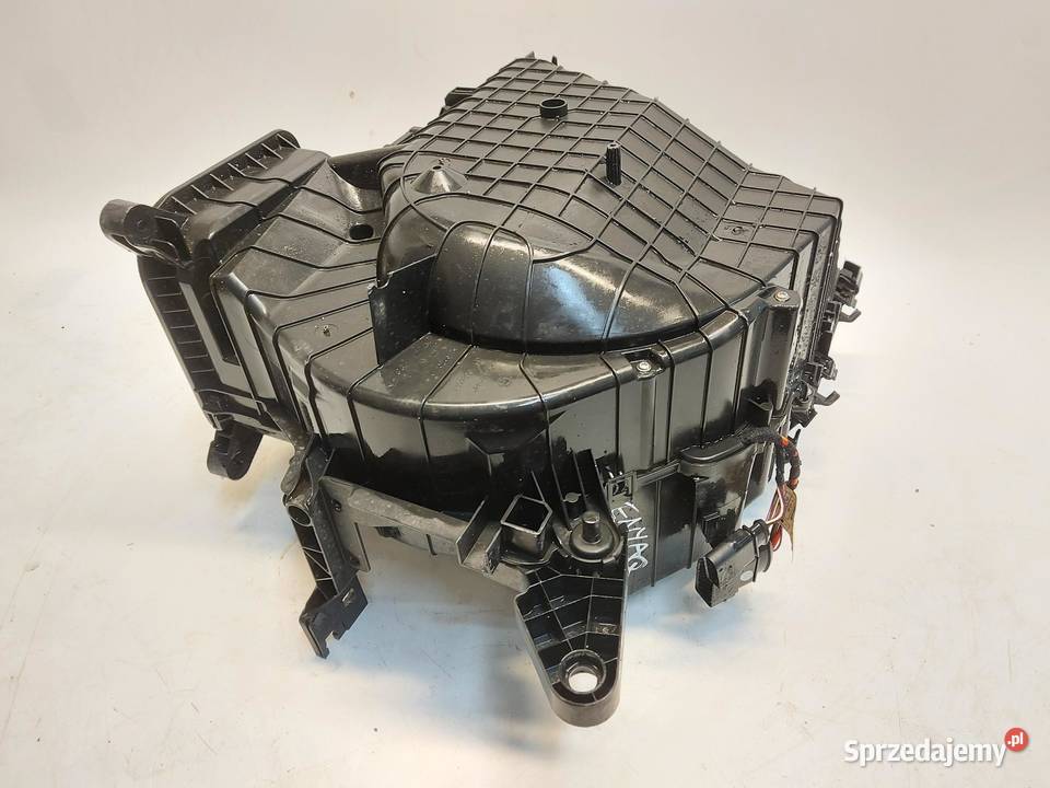 SKODA Enyaq 5LA iV85 Nagrzewnica przód