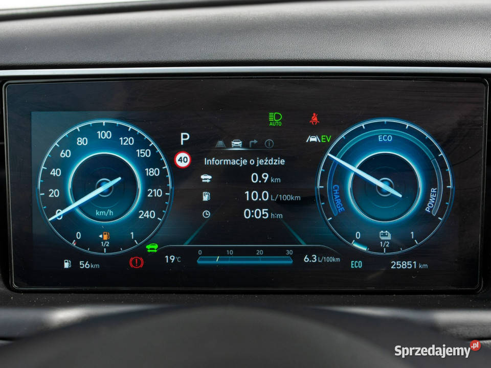 Hyundai Tucson WJ8596M16 TGDi HEV Executive 2WD gniazdo USB Pępowo