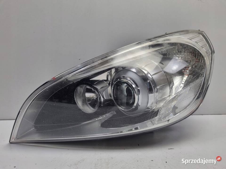 Volvo V60 S60 II 1013r PRZEDNIA LAMPA LEWA lewy Janów