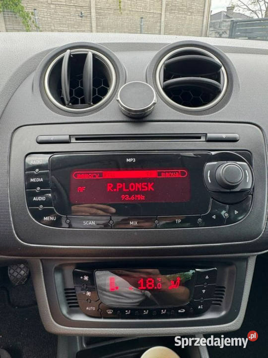 Seat Ibiza Ibiza 14 mpi benzyna Ładna w Szerominek sprzedam