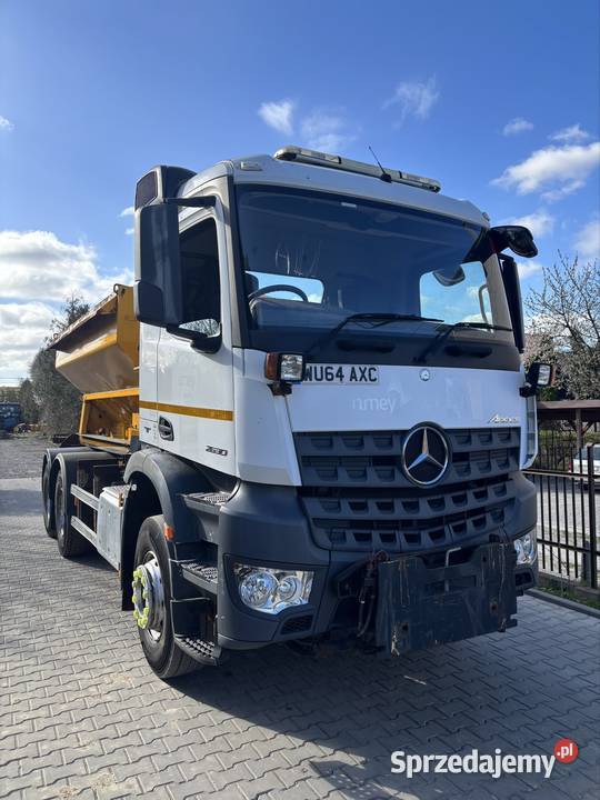 Mercedes Arocs 2630 6x4 20142015 euro 6 pierwszy właściciel Pługi (piaskarki)