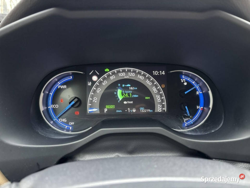 Toyota RAV4 25 HSD EXECUTIVE salon Polska gniazdo AUX Warszawa