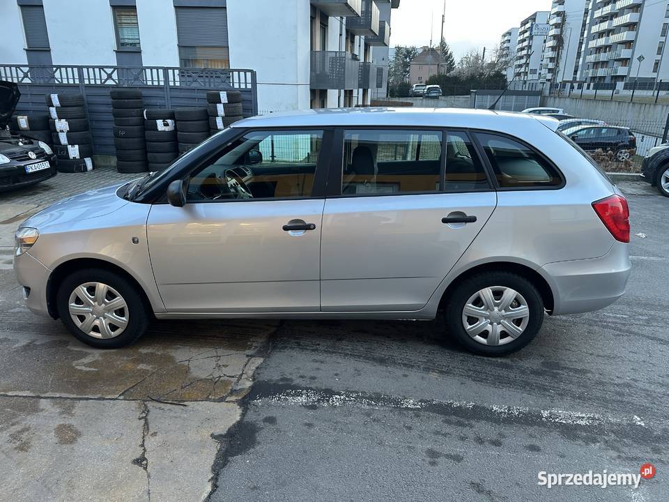 SKODA FABIA 11r PRZEBIEG ORYGINALNY 42700 KLIMA radio wielkopolskie Poznań sprzedam
