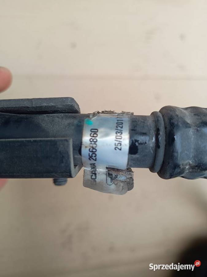 Przewód klimatyzacji 2499037 2568860 Scania R S Przewody klimatyzacji Staszów sprzedam