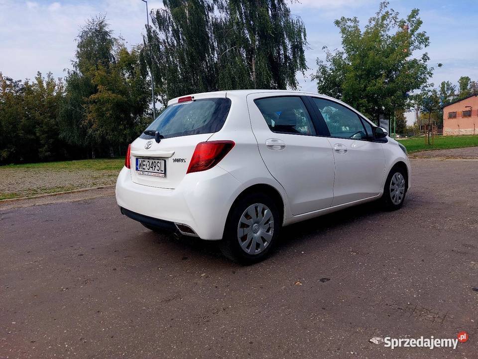 Toyota Yaris 2015 14 D4D Salon Polska Rok produkcji 2015