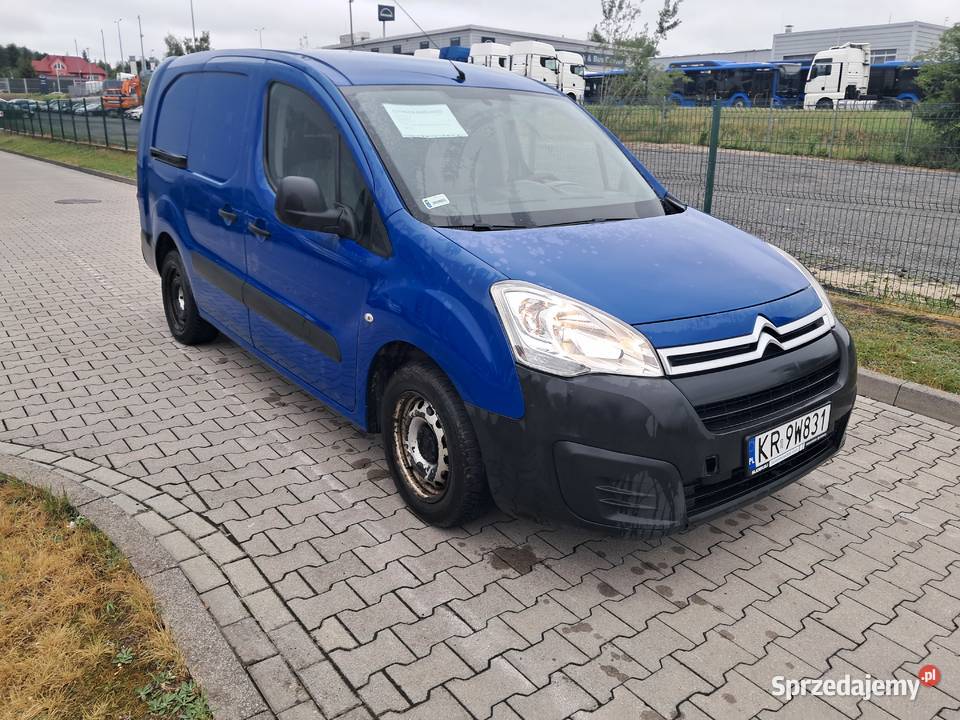 Citroen Berlingo pierwszy właściciel niebieski Modlnica