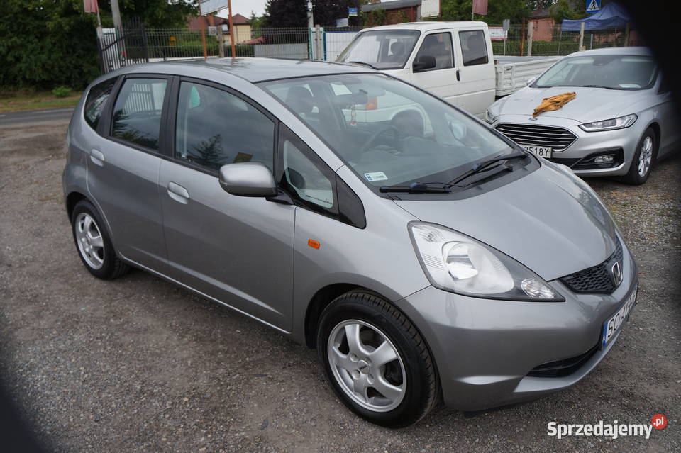 Honda Jazz 12 benzyna przebieg 81 krajowy 1 lakier metallic Częstochowa
