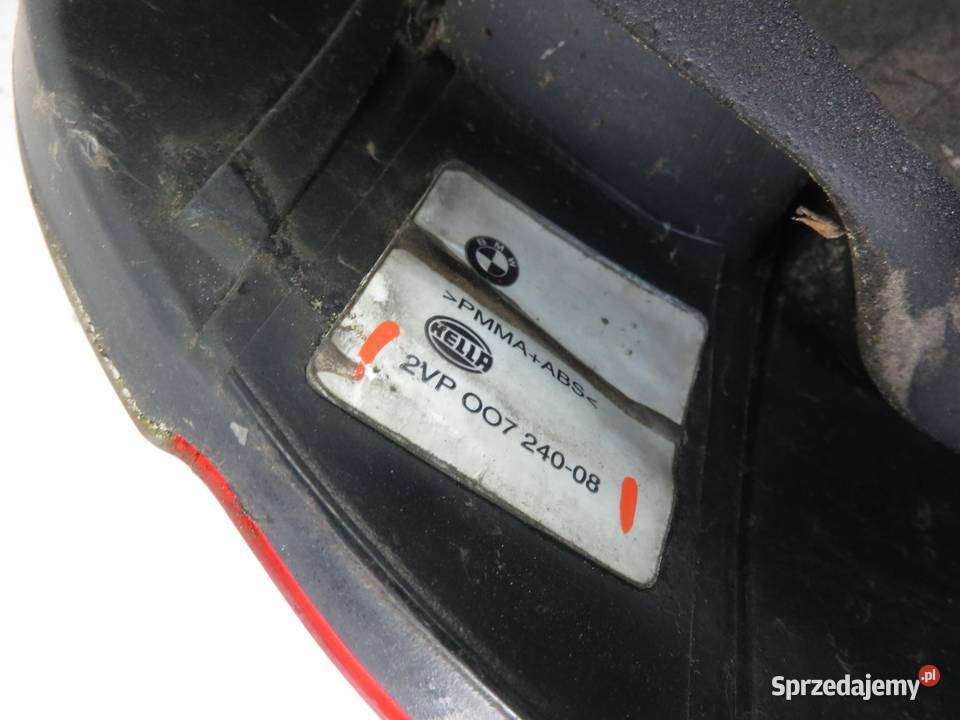LAMPA PRAWA TYLNA BMW 5 E39 2VP00724008