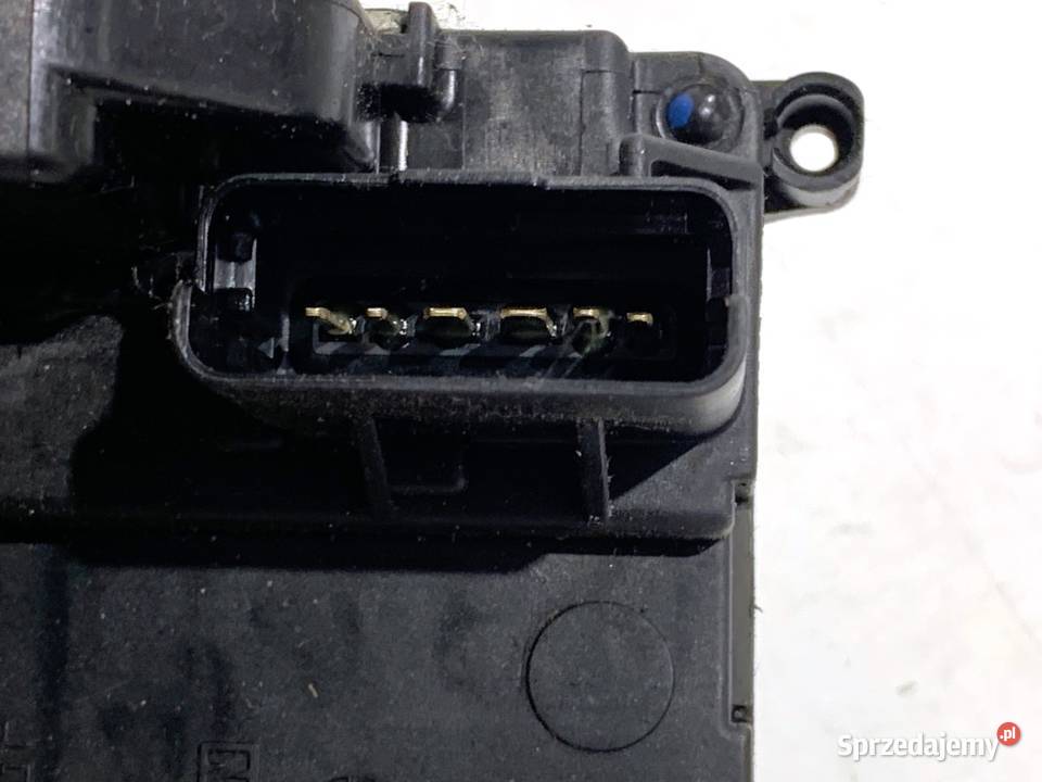 ZAMEK DRZWI PRAWY PRZÓD RENAULT MASTER III Bus osobowe sprzedam