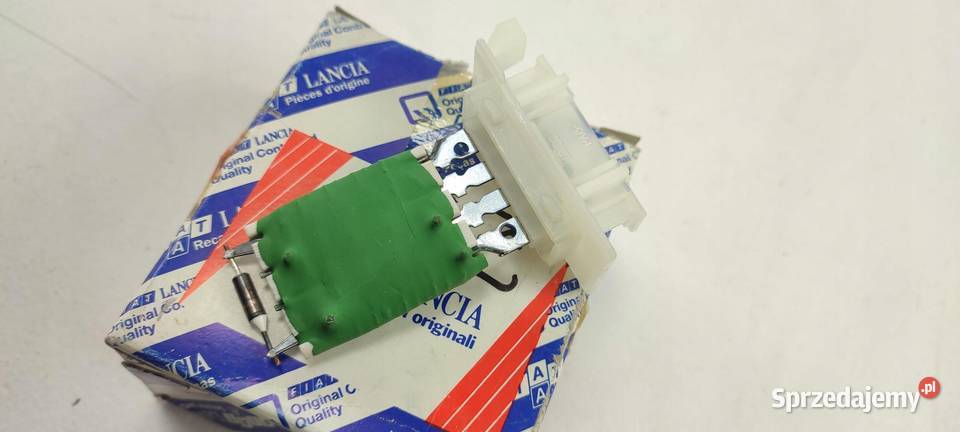 OPORNIK NAGRZEWNICY FIAT PUNTO 2012 NOWY osobowe