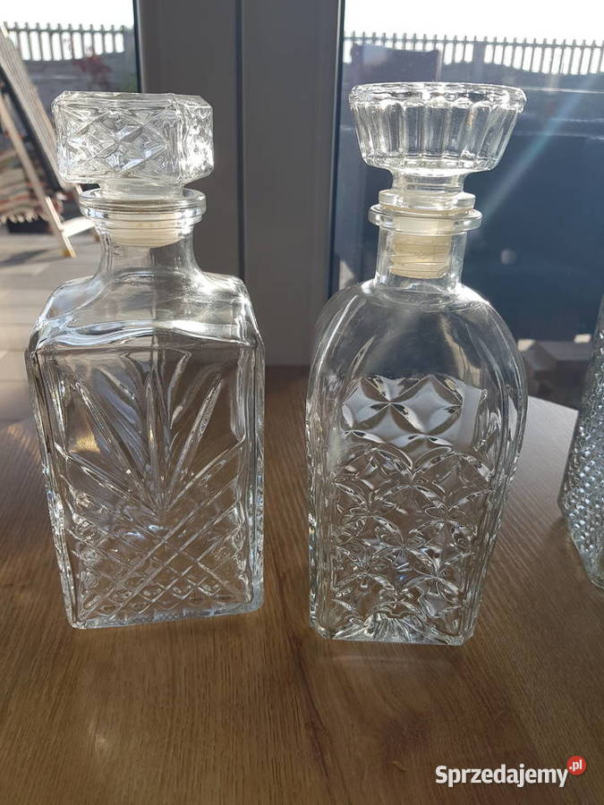 Karafki szkło włoskie Wola Podłężna