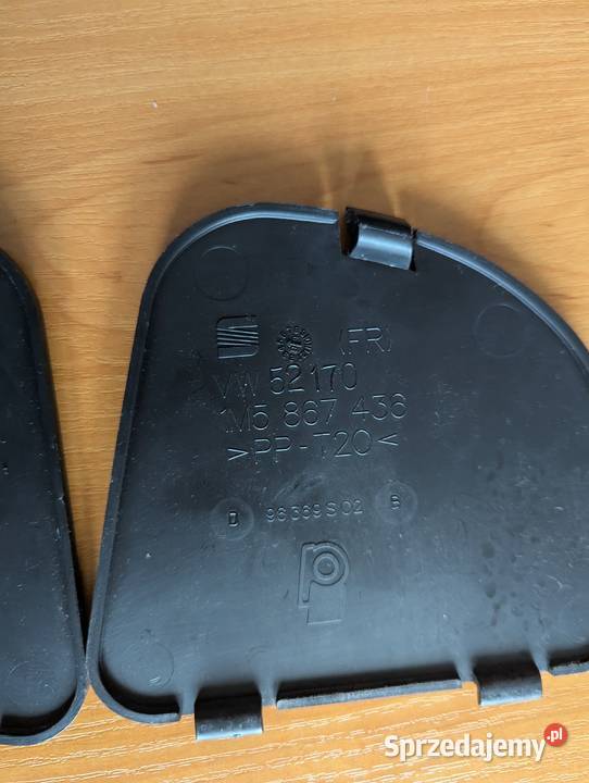 Dwie zaślepka lampy w bagażniku VAG Seat Toledo Dąbrowa Górnicza