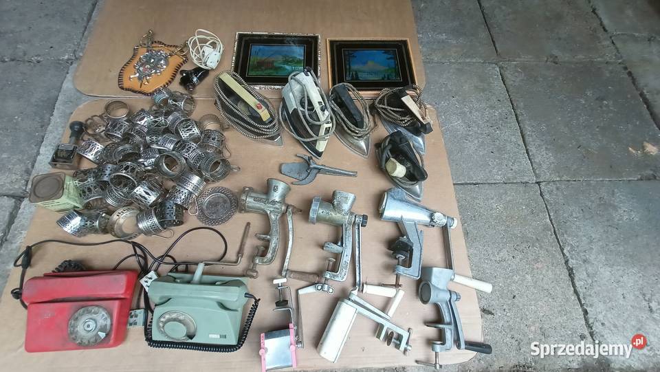 PRL żelazko telefon maszynka koszyki 10 30 świętokrzyskie Skarżysko-Kamienna sprzedam