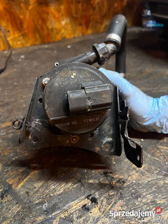 Pompa powietrza wtórnego BMW E46 Piasek sprzedam