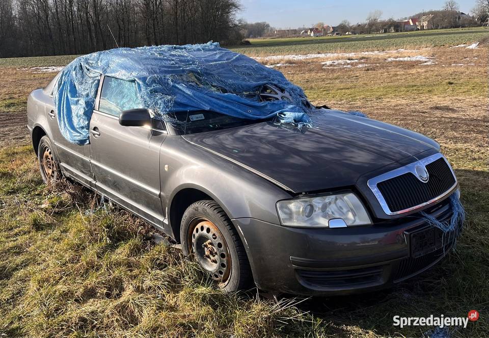Skoda superb reflektory przód lampy tył Bolesławiec sprzedam