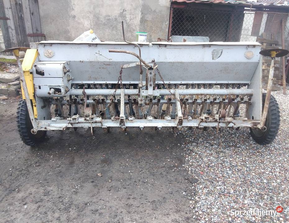 Siewnik Poznaniak na docisku i waskim kole Agromasz Wilczyn