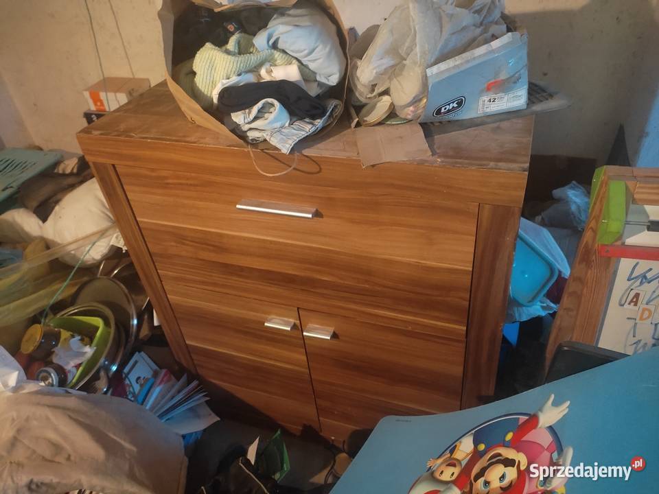 Szafka na ubrania buty itd