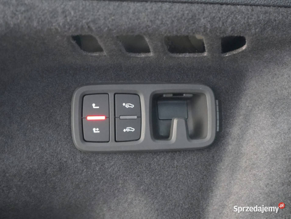 Audi Q8 60TFSIe Noktowizor BOadvanced MatrixLed serwisowany w ASO Kielce sprzedam
