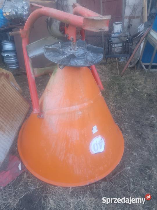 Przyczepa rolnicza uszkodzony Szastarka