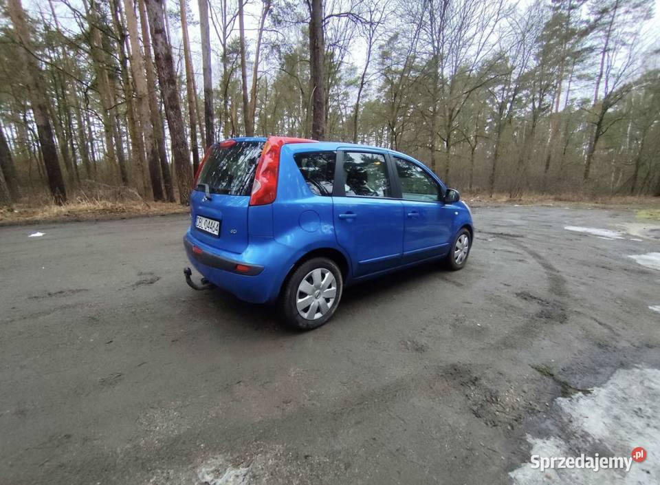 Nissan Note 4/5 Czerna