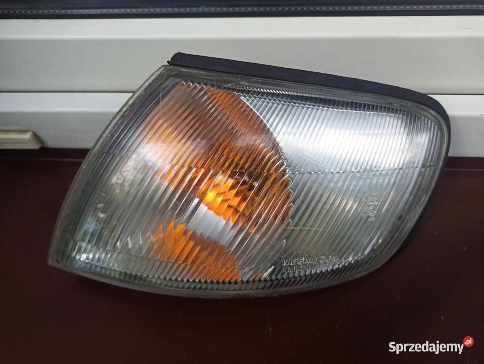 Nissan Almera N15 kierunkowskaz kierunek migacz osobowe Sieradz