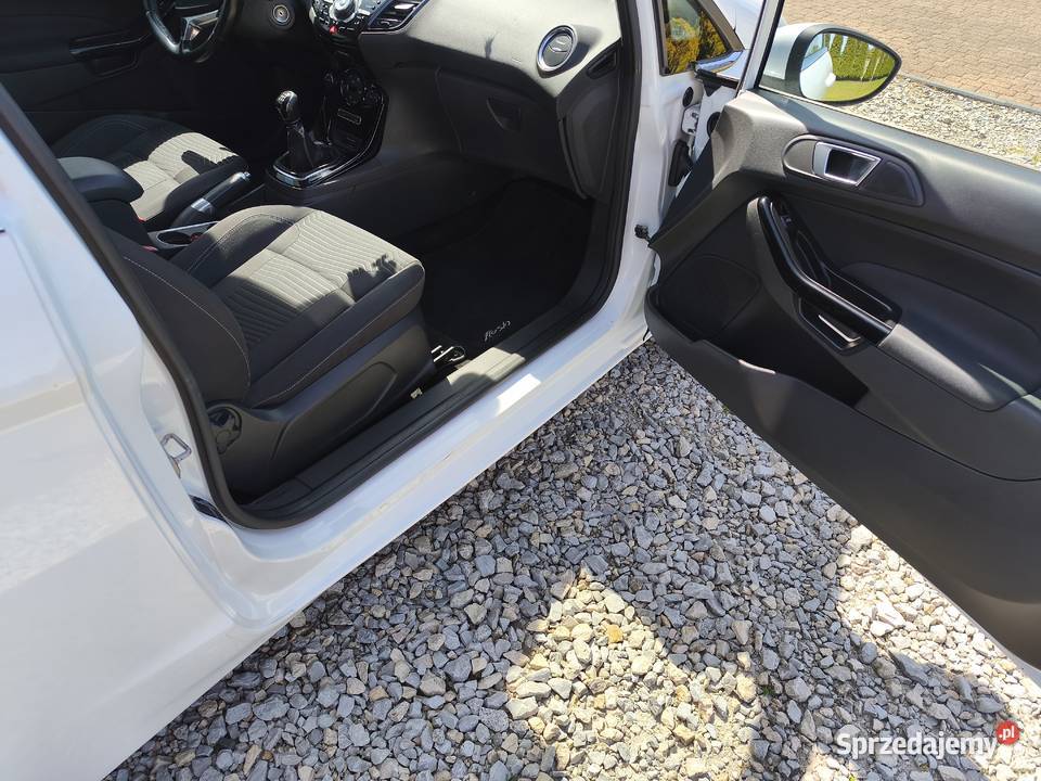 Ford Fiesta wersja Titanium Wieluń sprzedam