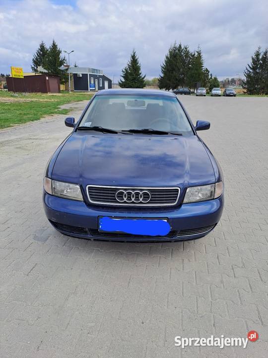 Audi a4 b5 18 LPG 1999r 125KM A4 Piaski