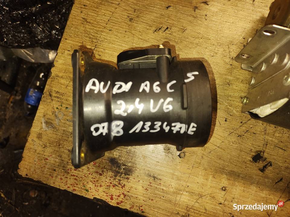 AUDI A6 C5 24 V6 przepływomierz 078133471E osobowe Kielce