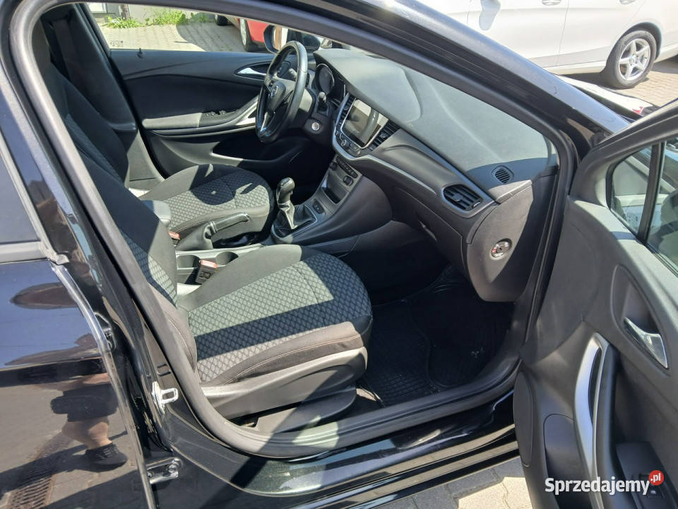 Opel Astra 16 CTDI klima alufelgi tempomat Astra