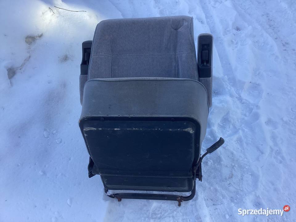VW T4 1993 Fotel koziołek półka bagażnika z osobowe Części samochodowe Biłgoraj
