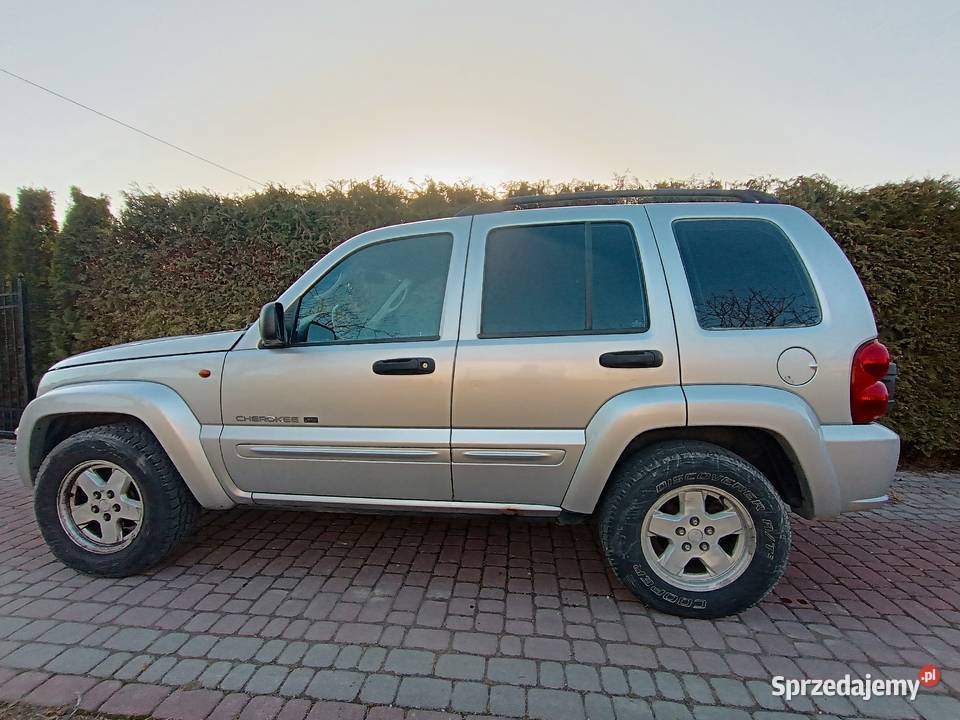 Jeep Cherokee Liberty 37 z gazem fulltime lubelskie Lublin